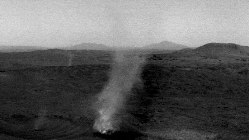 Mars पर Perseverance Rover ने Dust Devil Rare Moment Capture किया